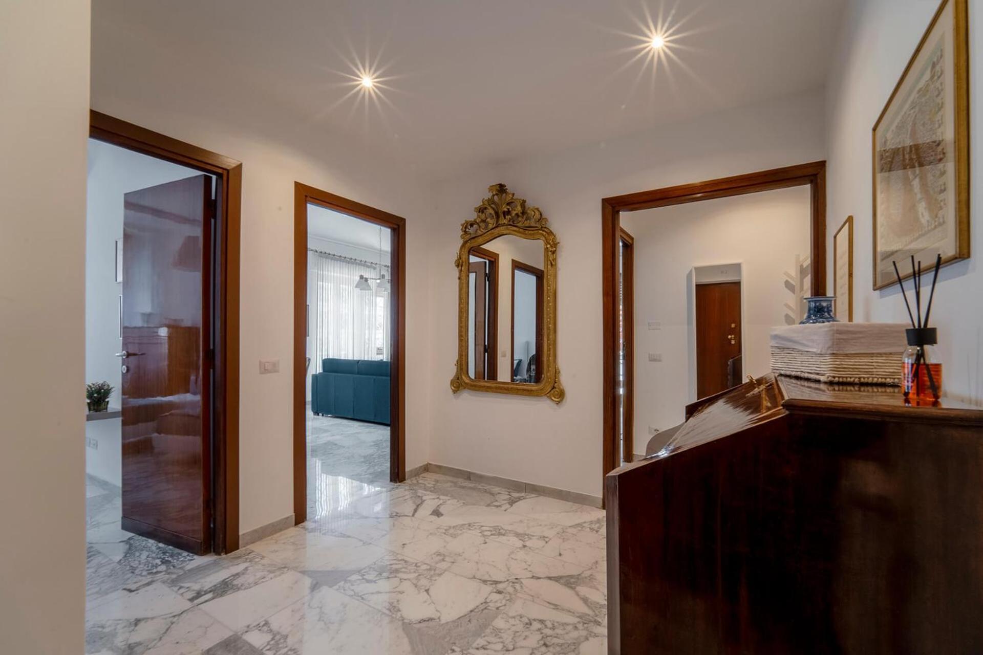 Casa Elena, 15 Minutes Walking Distance To St.peter's Church * Roma