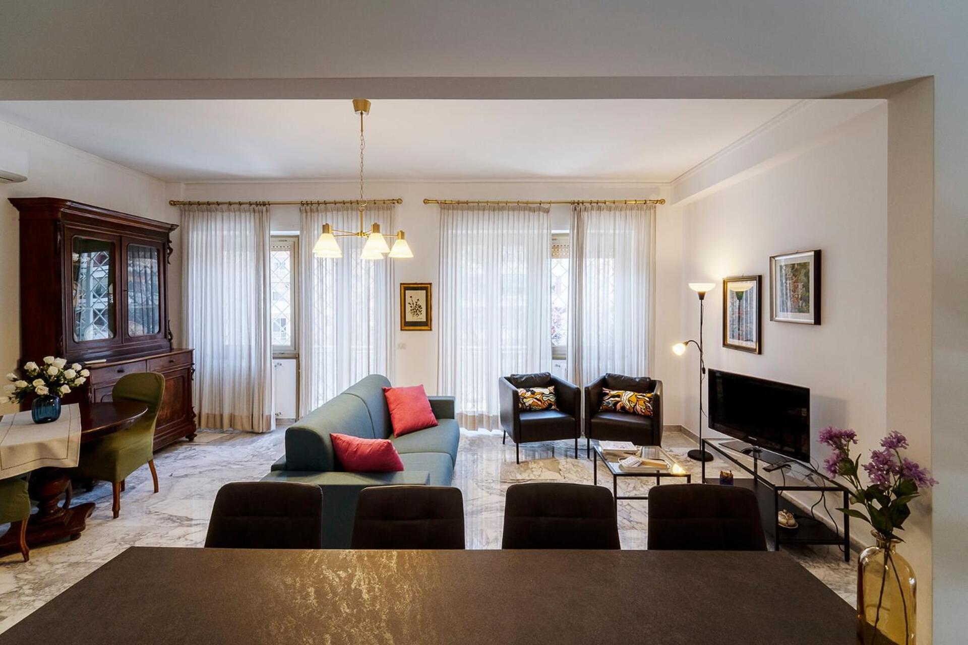 Casa Elena, 15 Minutes Walking Distance To St.peter's Church Appartamento Roma